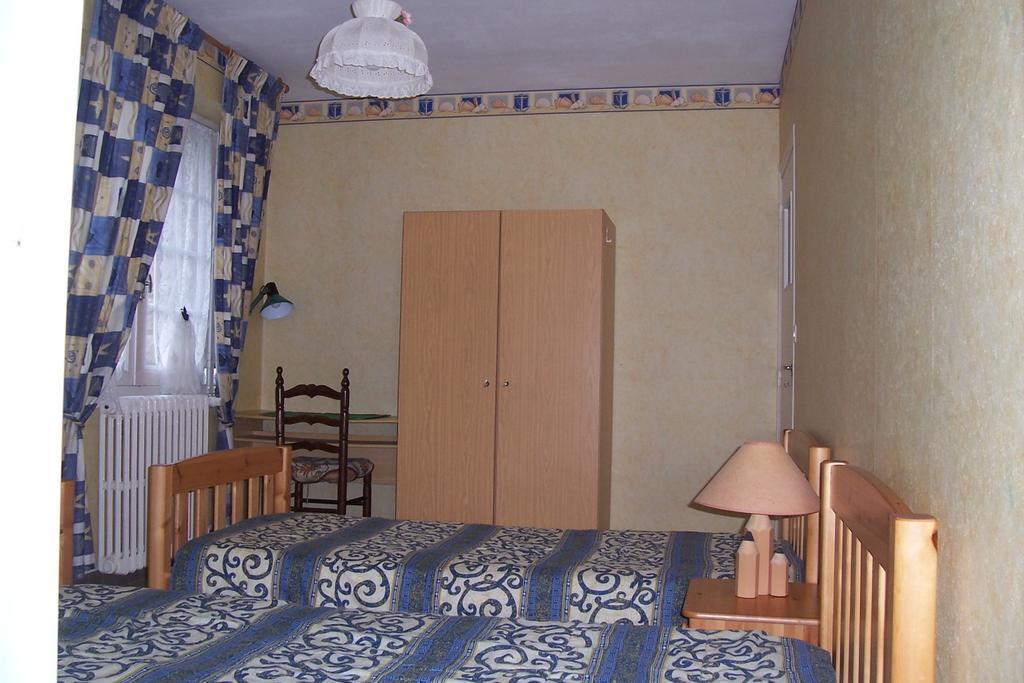 Gite Broceliande Villa Baulon Room photo